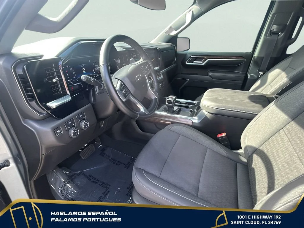 Used 2025 Sterling Gray Metallic Chevrolet RST image 14