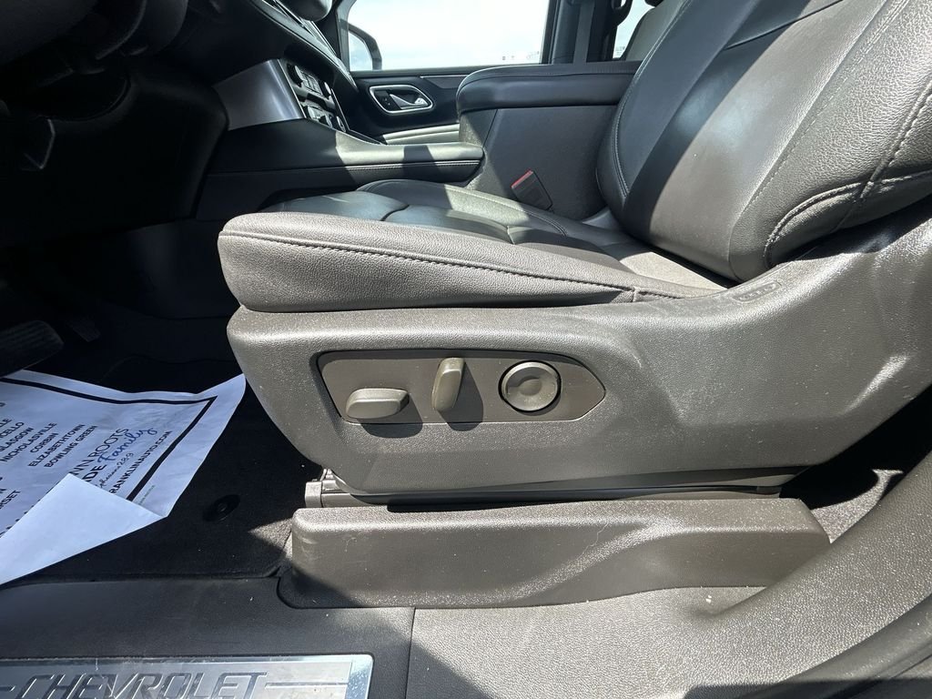 Used 2023 Black Chevrolet LT image 18
