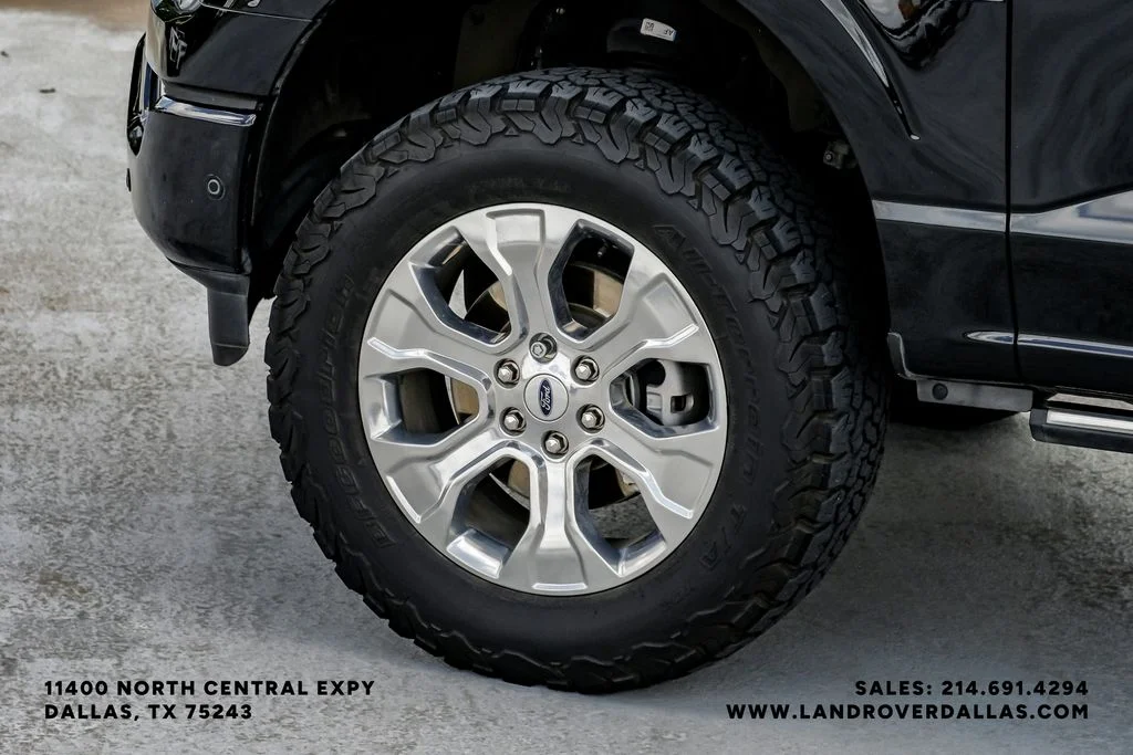 Used 2022 Agate Black Metallic Ford Platinum image 57