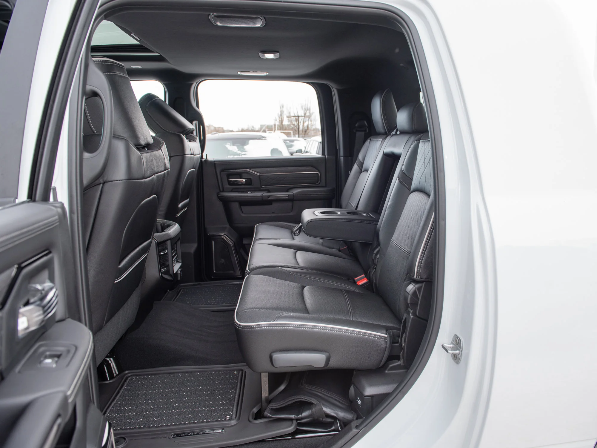 New 2026 White RAM Limited* image 25
