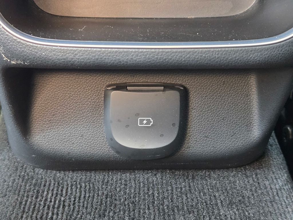 2025 GENESIS GV70 Standard - Photo 27