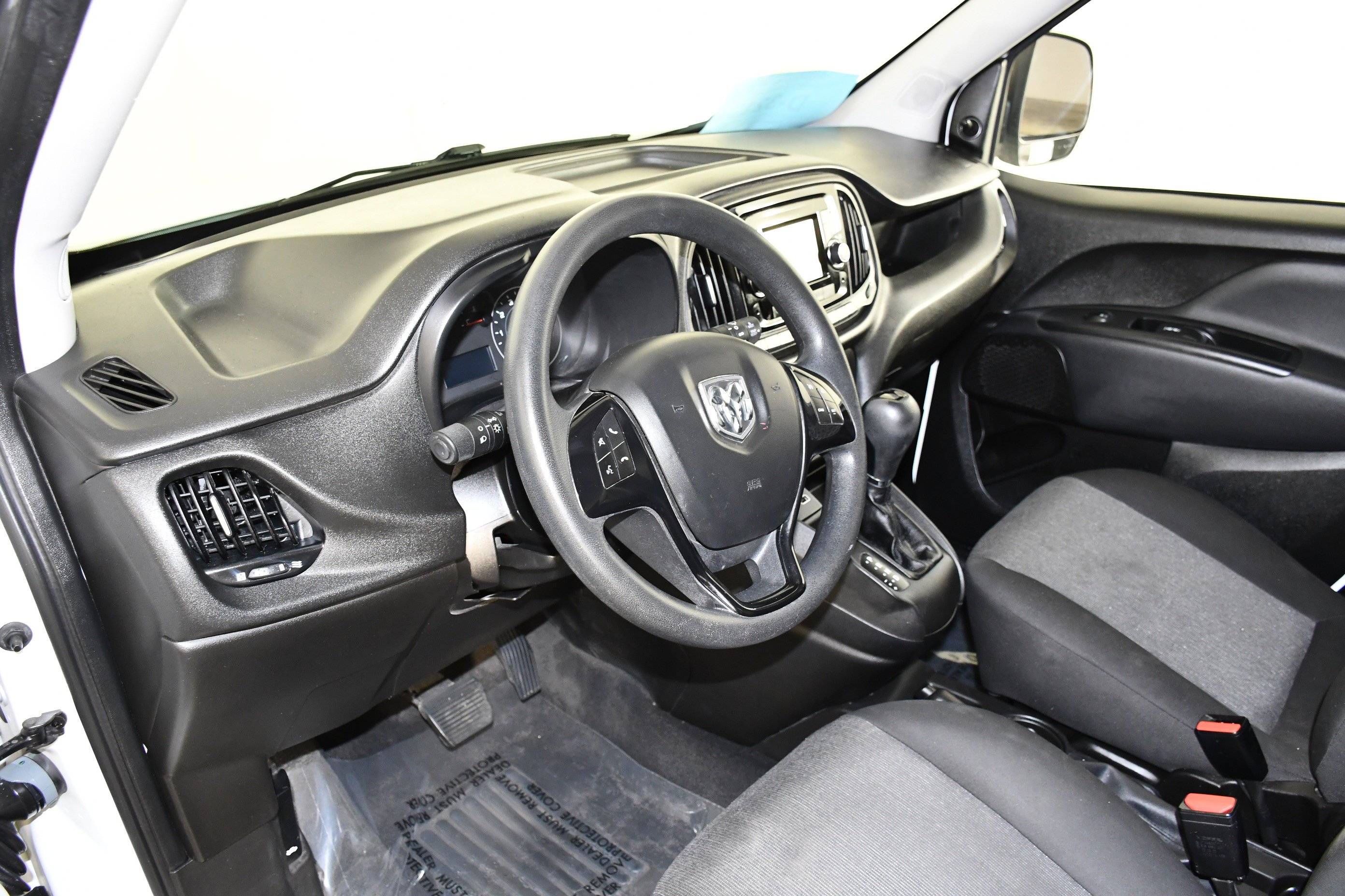 Used 2022 Bright White Ram Tradesman image 34
