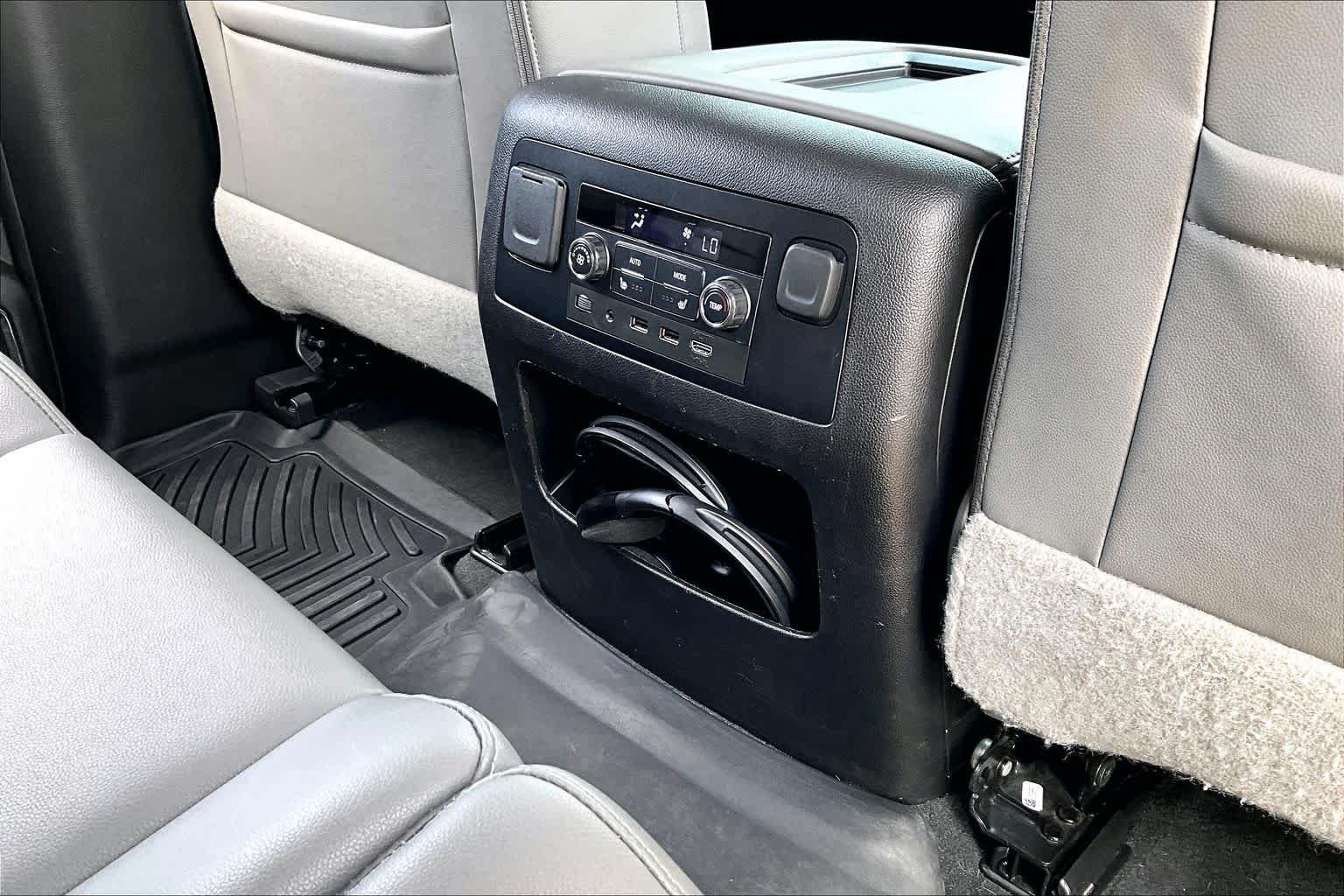 Used 2019 Silver Ice Metallic Chevrolet LT image 30