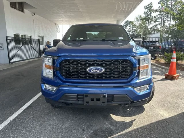 Used 2022 Blue Ford XL image 9
