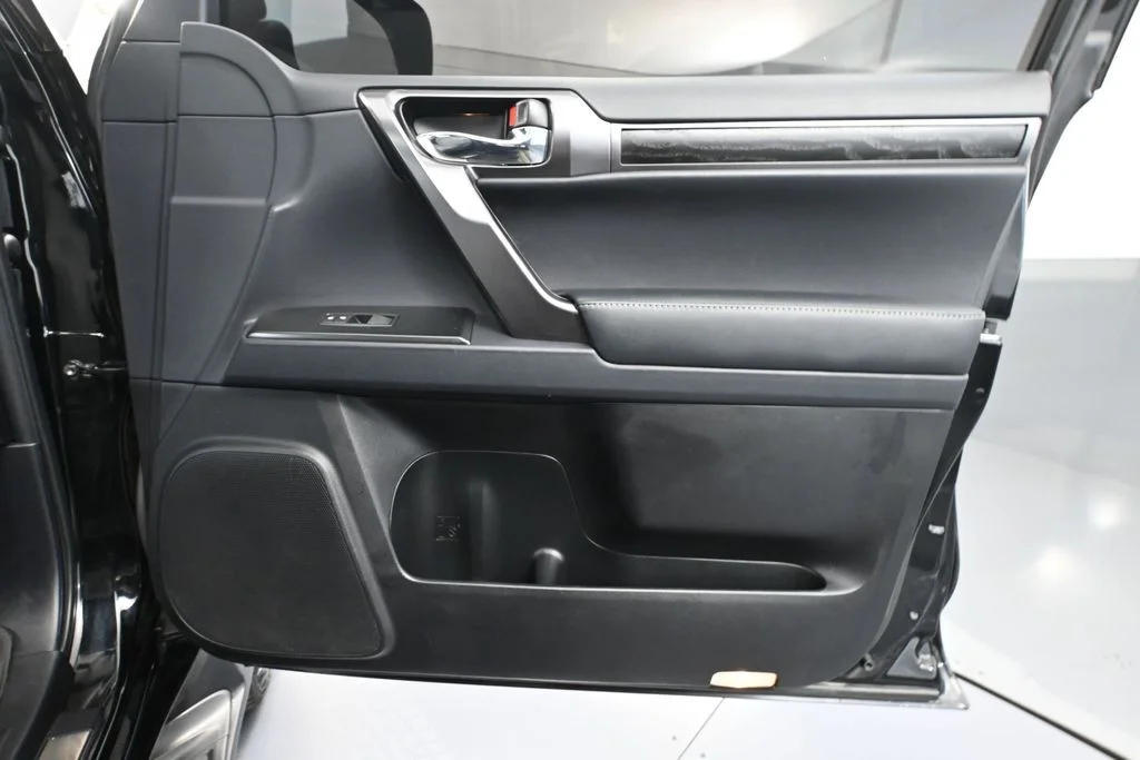 2023 Lexus GX Base - Photo 47