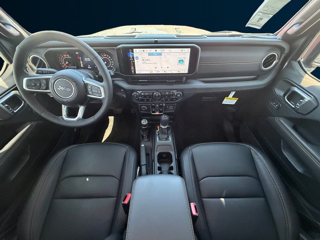 2025 Jeep Wrangler 4-Door Sahara - Photo 12