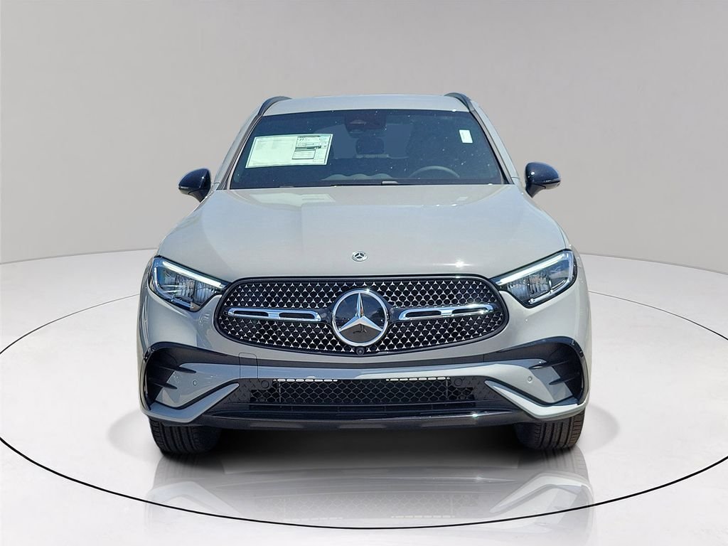 New 2026 MANUFAKTUR Alpine Grey Mercedes-Benz GLC 300 image 2