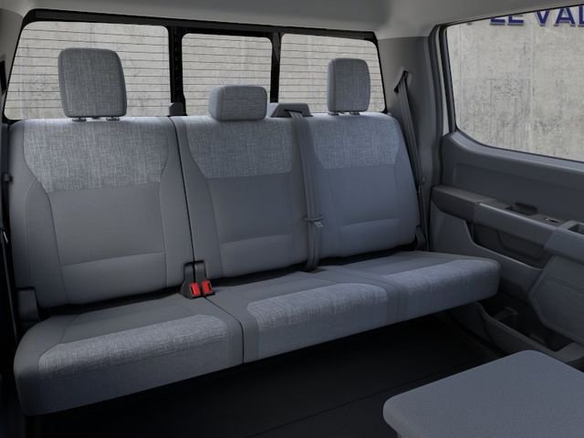 New 2026 Oxford White Ford XLT image 11