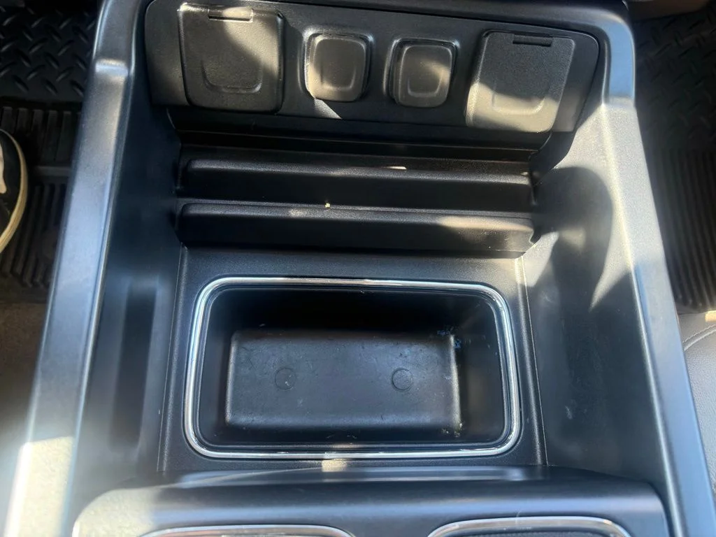 Used 2018 Black Chevrolet LTZ image 22