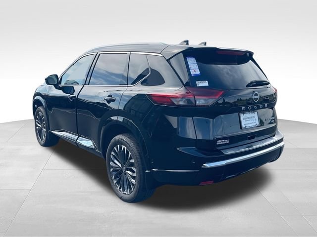 New 2026 Super Black Nissan Platinum image 6