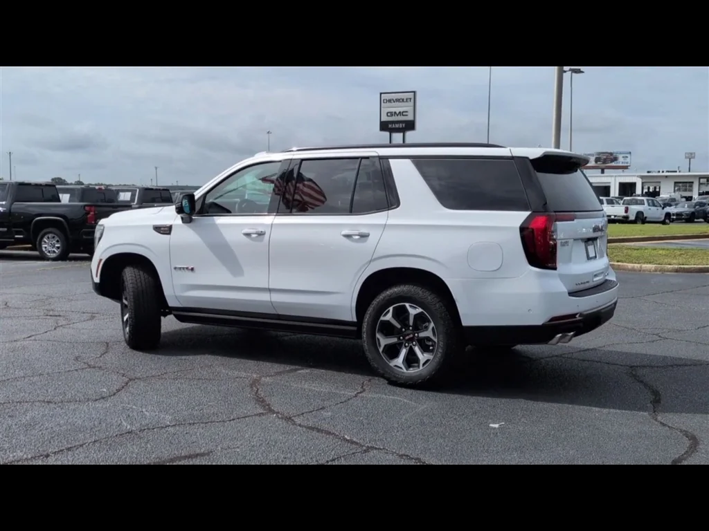 New 2026 Summit White GMC AT4 Ultimate image 30
