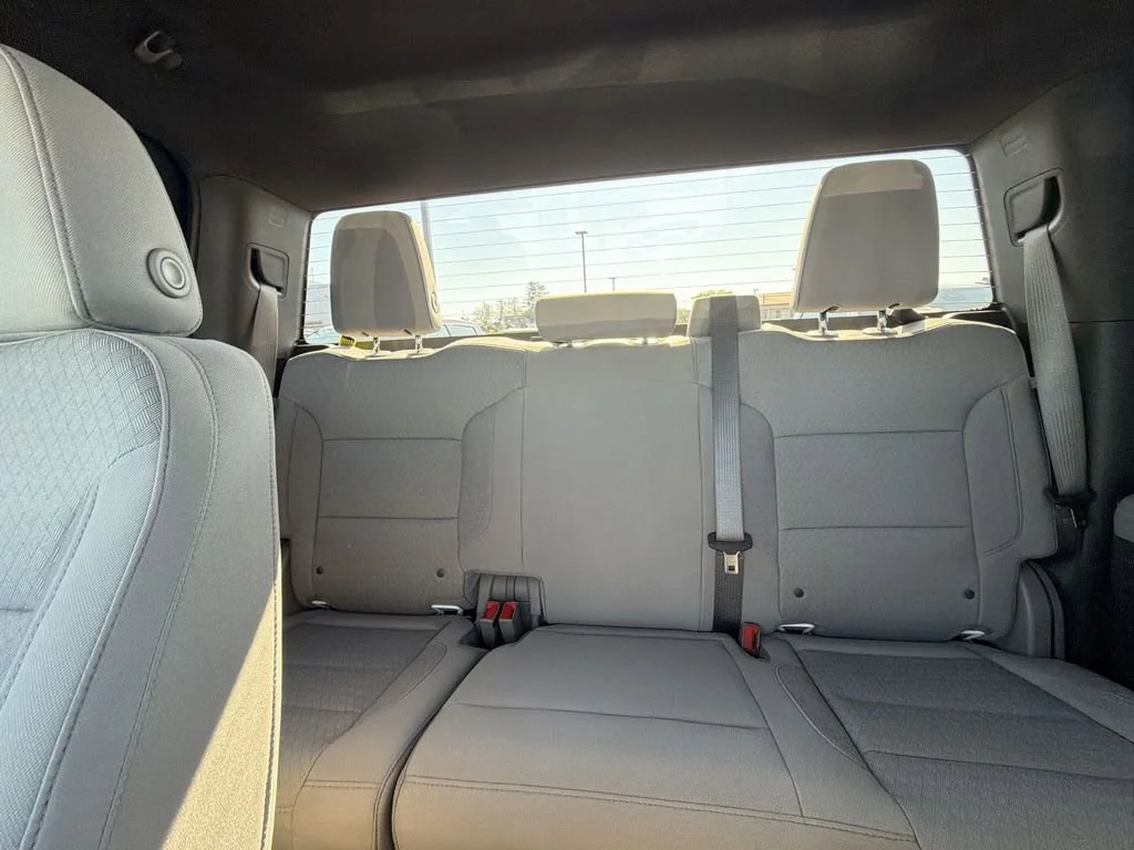 New 2026 Summit White GMC SLE image 13