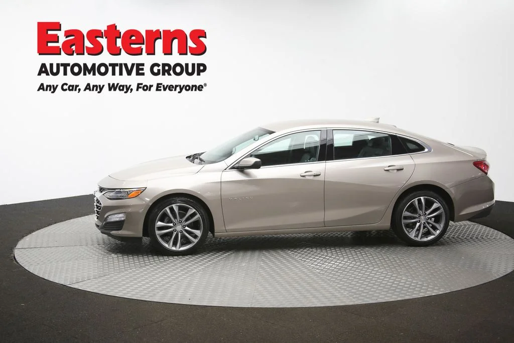 Used 2024 Gray Chevrolet LT image 61