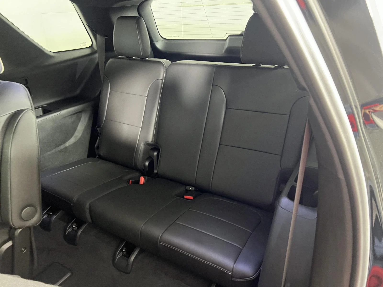 Used 2023 MOSAIC BLACK METALLIC Chevrolet Premier image 36