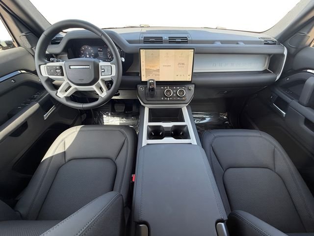 New 2026 Santorini Black Land Rover S image 12