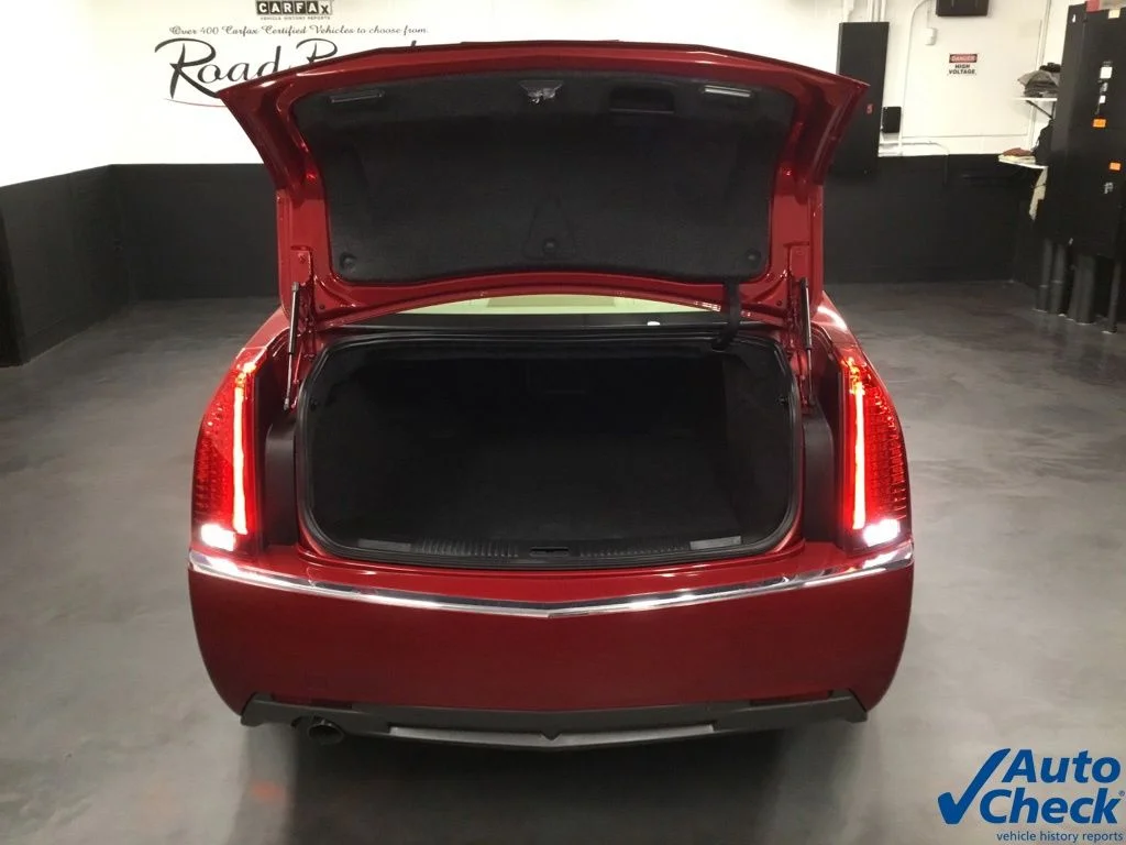 Used 2011 Red Cadillac Luxury image 12