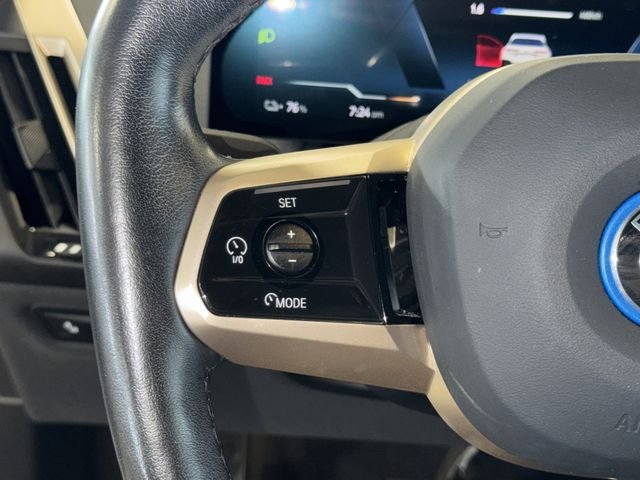 2023 BMW iX Base - Photo 22