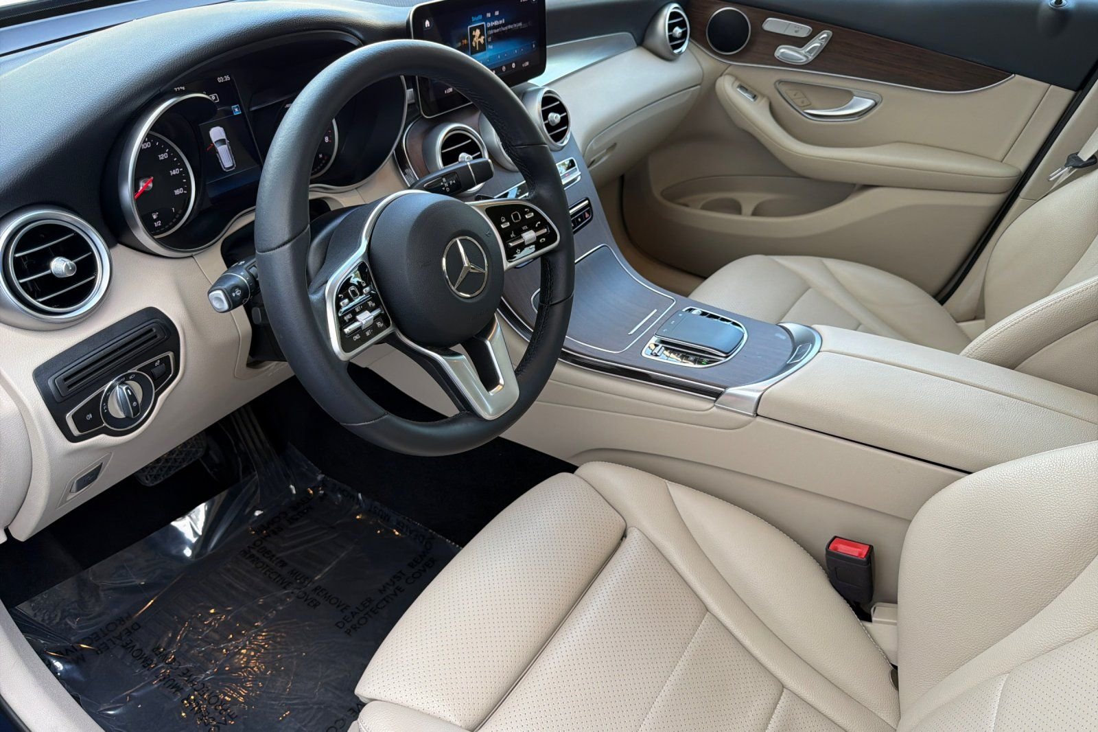 Used 2021 Blue Mercedes-Benz GLC 300 image 7