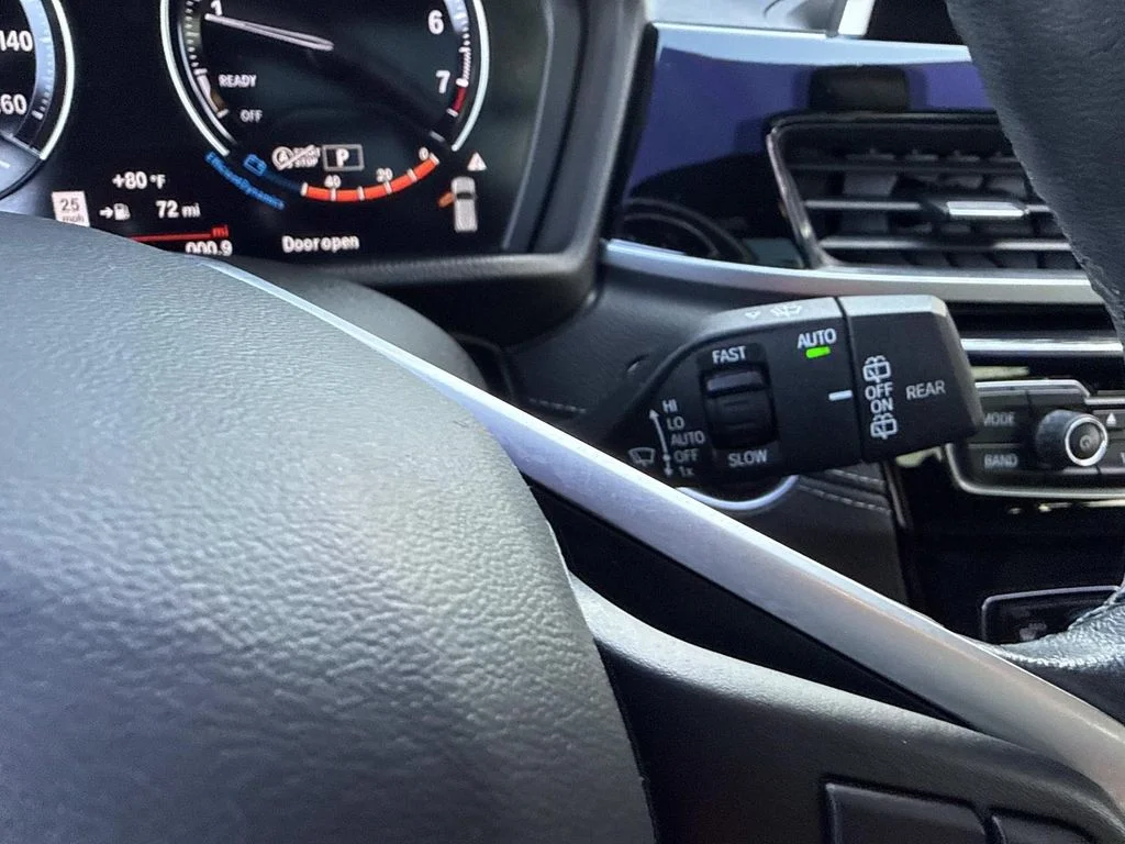 Used 2019 Black BMW sDrive28i image 42
