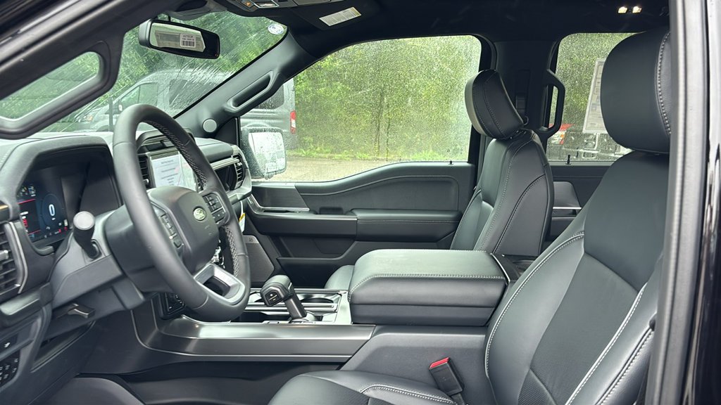 New 2026 Agate Black Metallic Ford Lariat image 22