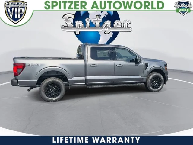 New 2026 Gray Ford XLT image 9