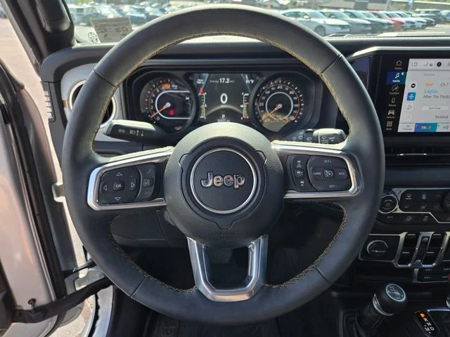 Used 2024 Silver Jeep Sahara image 31