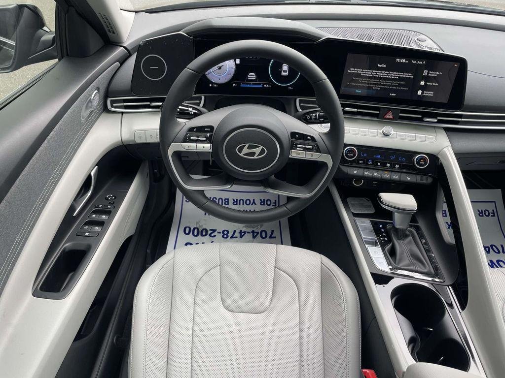 New 2026 Black Hyundai Limited image 11