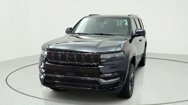 Used 2024 Black Jeep Series II image 3