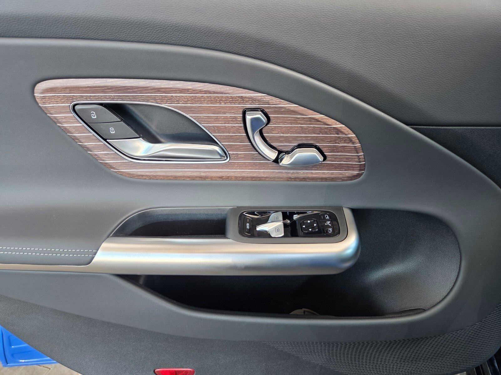 New 2027 Sky Blue Metallic Mercedes-Benz CLA 250+ Electric image 21
