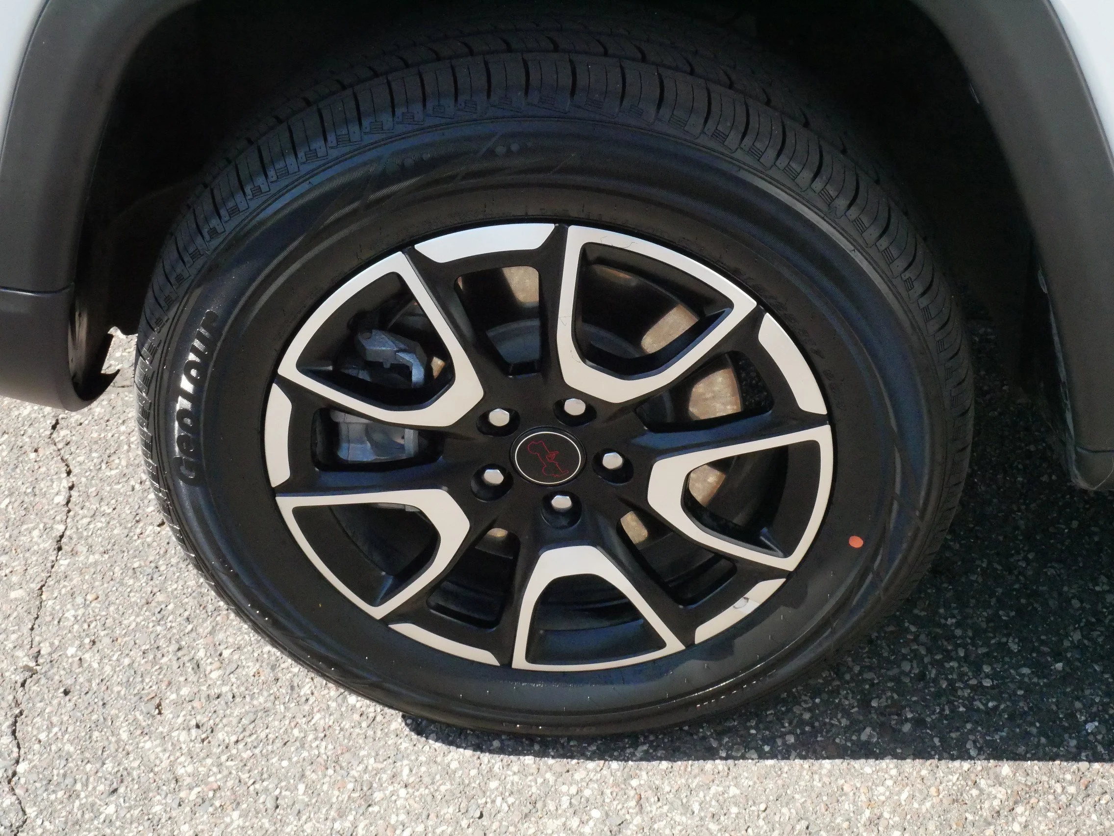 Used 2025 Bright White Clearcoat Jeep Trailhawk image 15