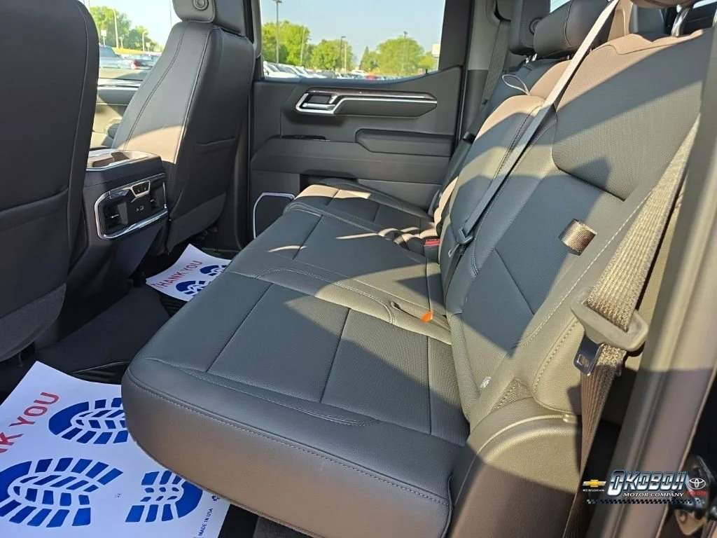2026 Chevrolet Silverado 1500 LTZ - Photo 13