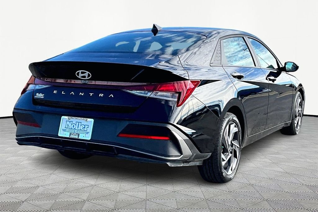 Certified 2025 Hyundai Elantra SEL with VIN KMHLM4DG9SU923858 for sale in Kansas City