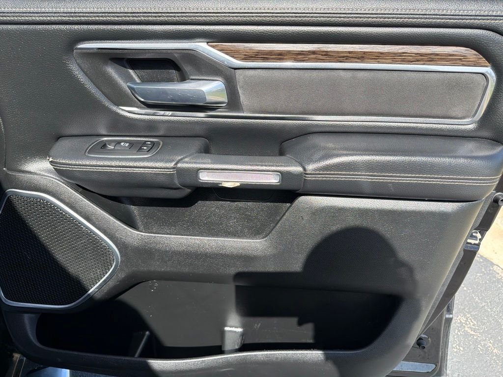 Used 2019 Black Ram Laramie image 14