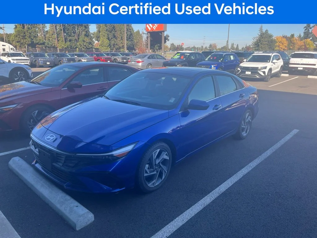 Used 2025 Blue Hyundai SEL Convenience image 2