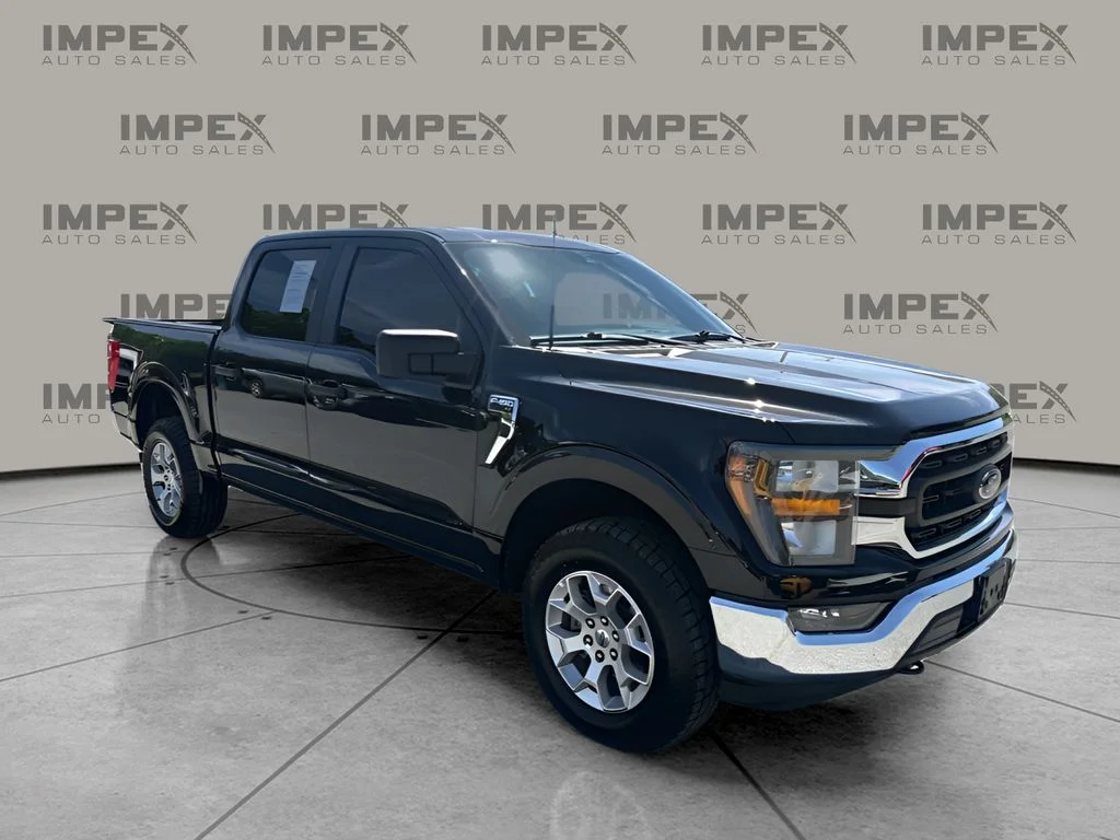 Used 2023 Black Ford XLT image 7