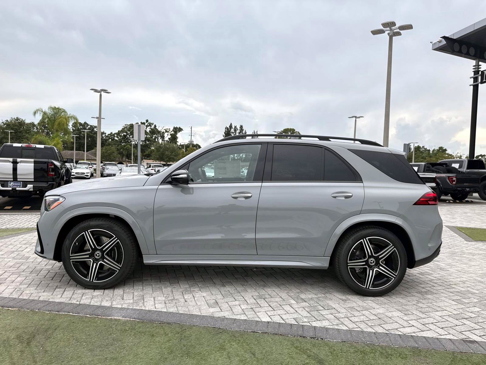 New 2026 Alpine Mercedes-Benz 350 4MATIC® SUV image 3