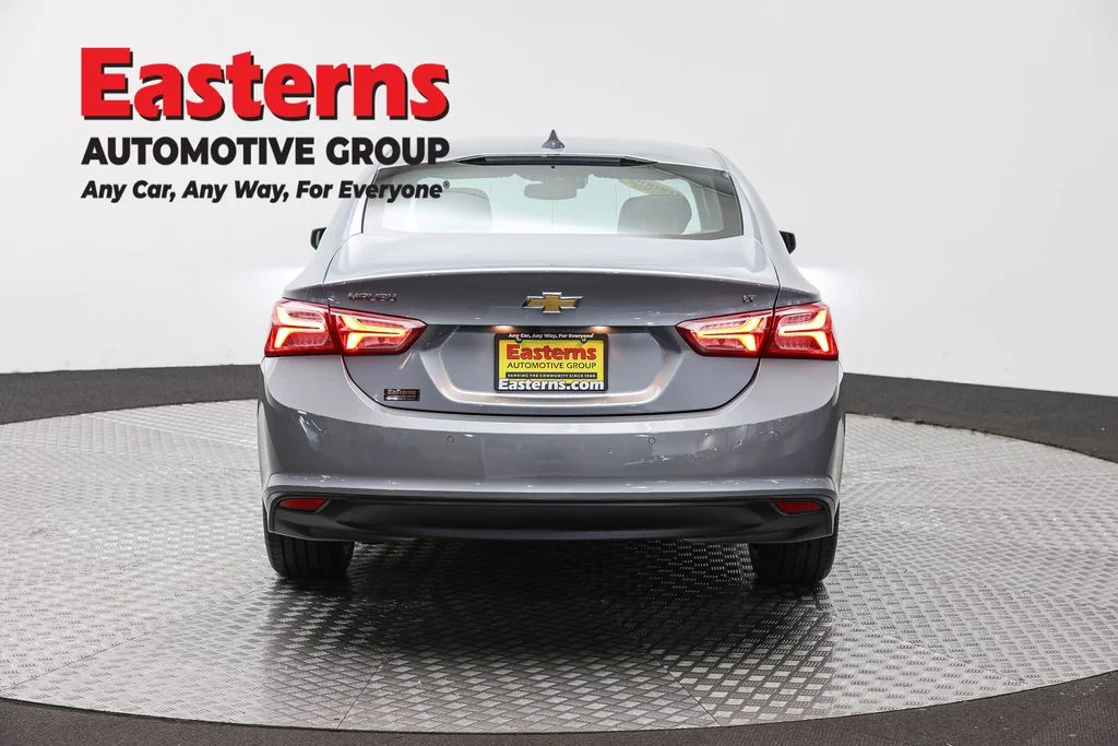 Used 2024 Gray Chevrolet LT image 6