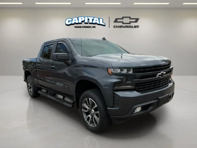 Used 2019 Gray Chevrolet RST image 7