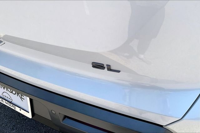 New 2026 White Nissan SL image 9