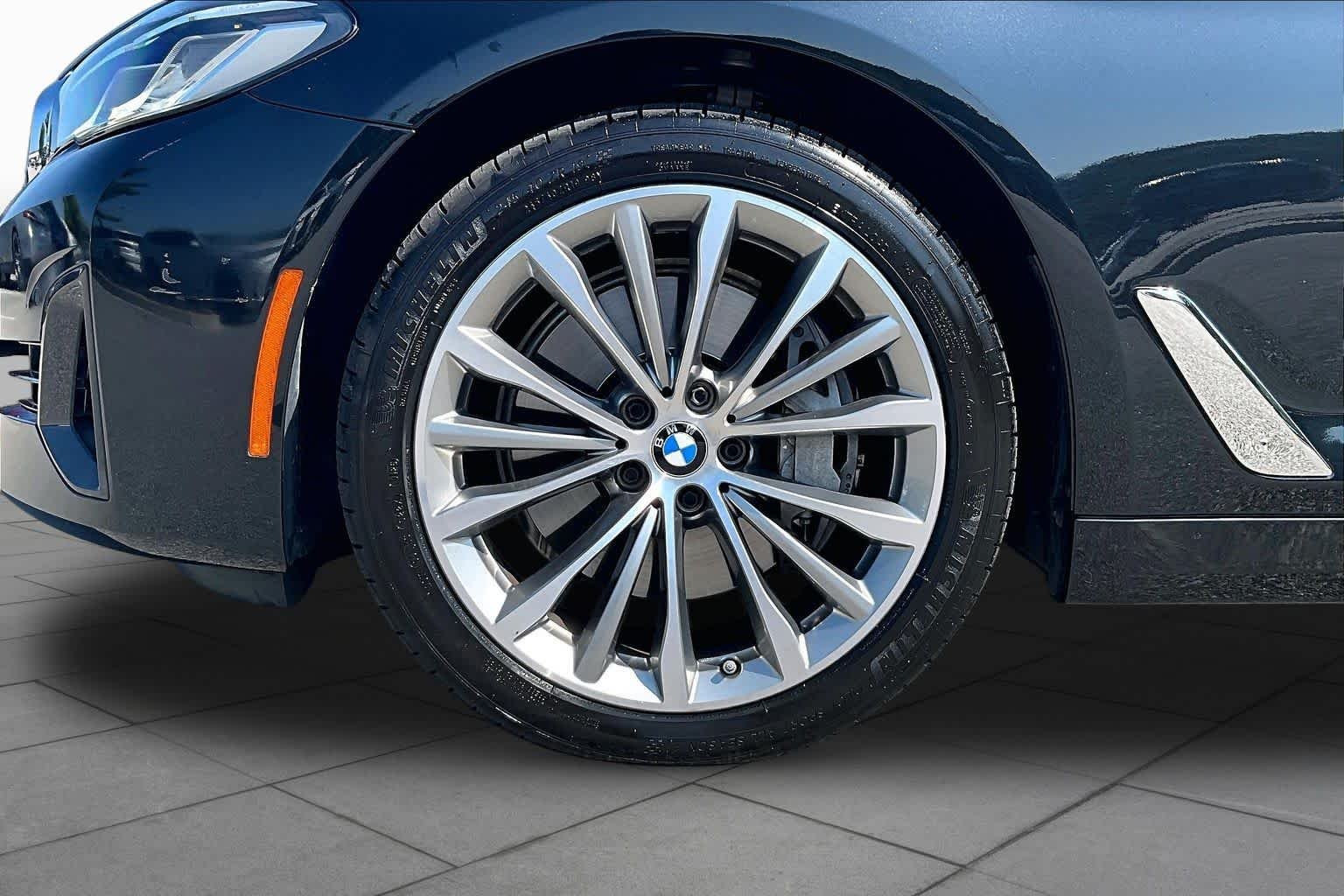 Certified Used 2023 Black Sapphire Metallic BMW 540i image 10