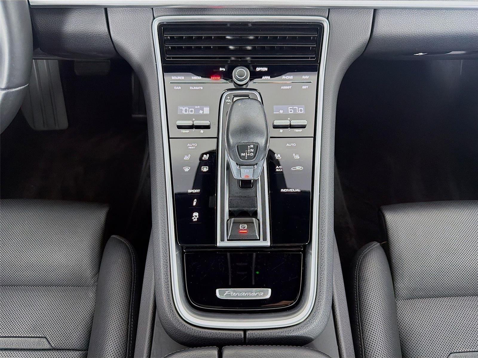 Used 2023 Black Porsche Platinum Edition image 20