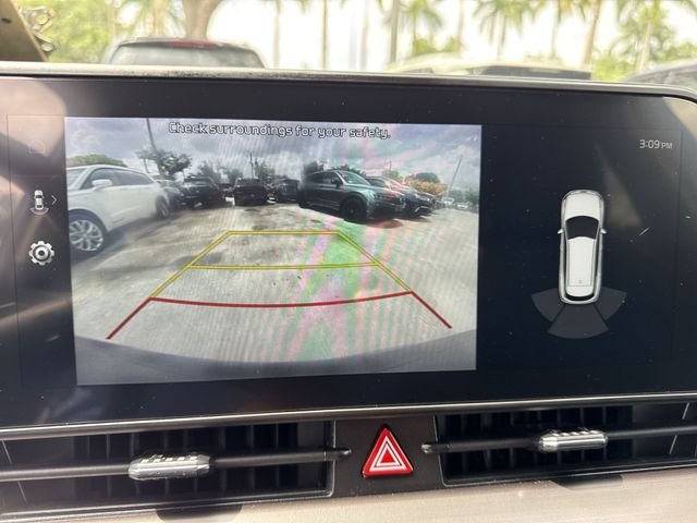 2023 Kia Sportage EX - Photo 17