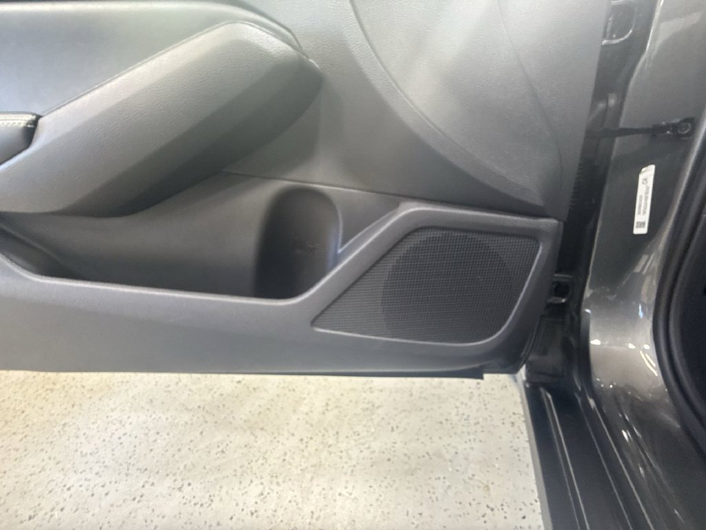 2025 Nissan Altima SV - Photo 32