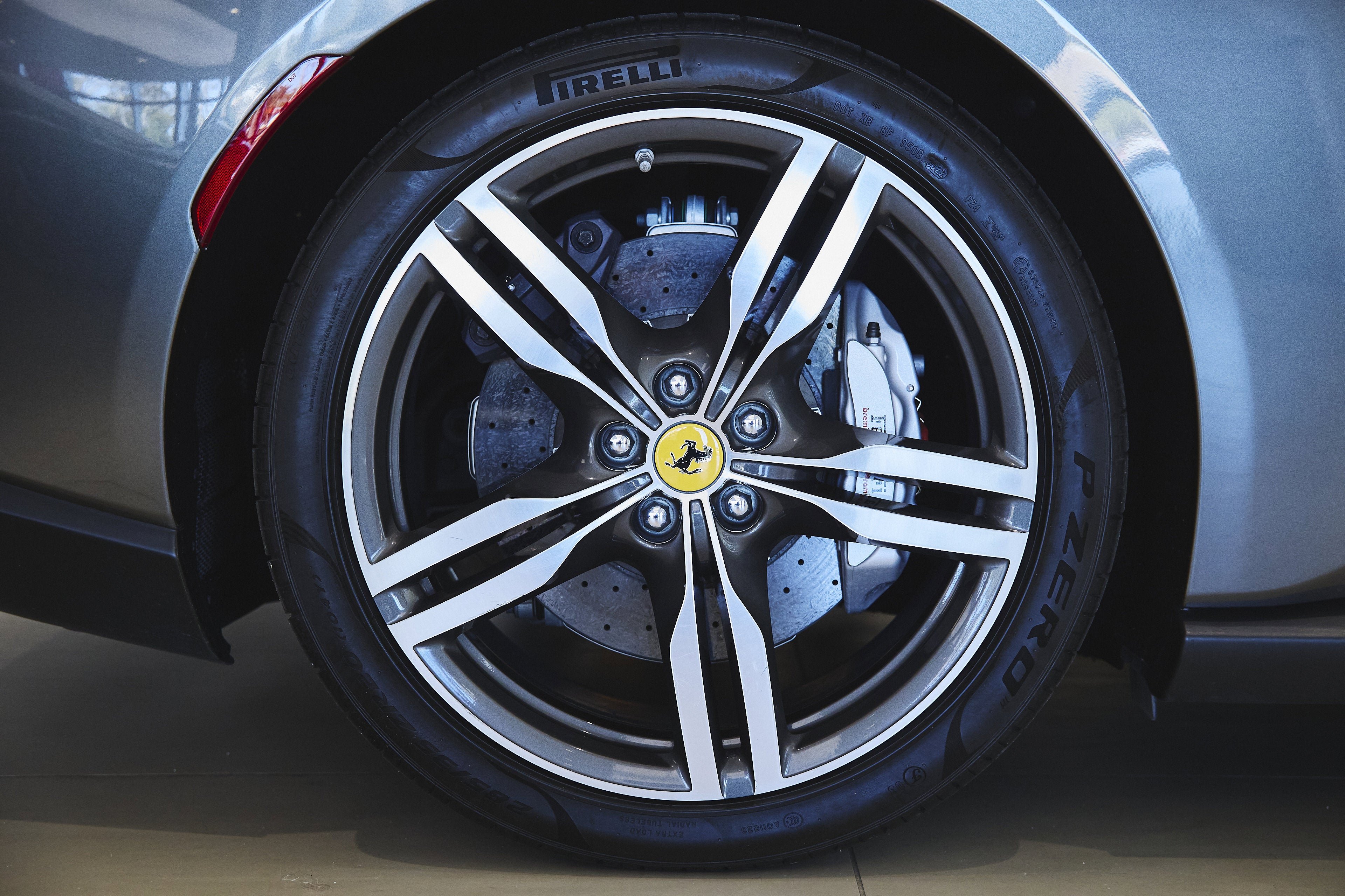 Used 2019 Grigio Silverstone Metallic Ferrari  image 48