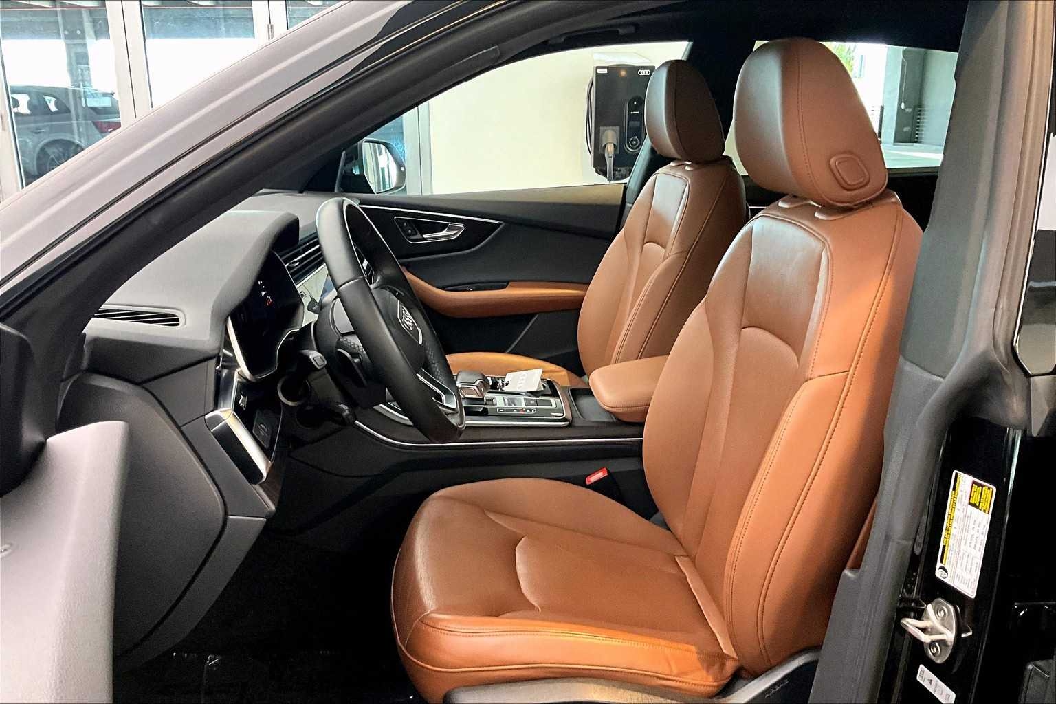 Pre-Owned 2022 Audi Q8 Premium Plus