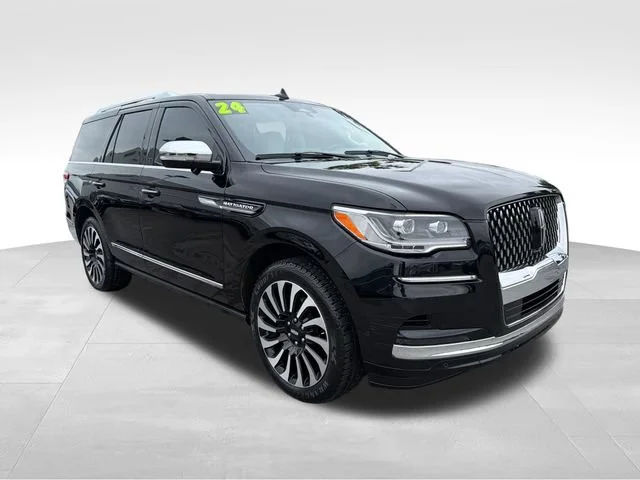 Used 2024  Lincoln Black Label image 1