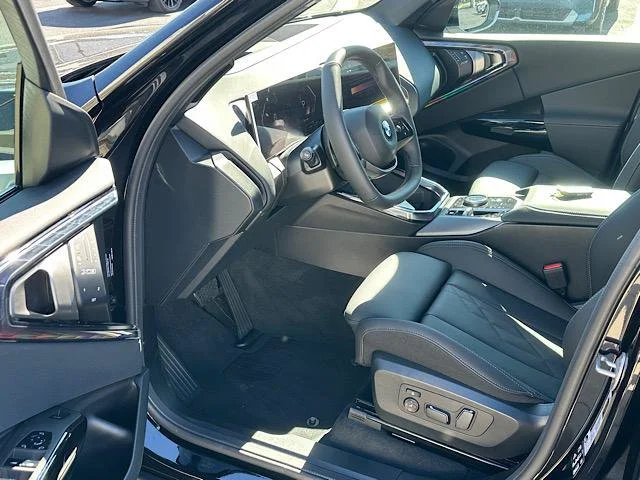New 2026 Black Sapphire Metallic BMW 30 xDrive image 4