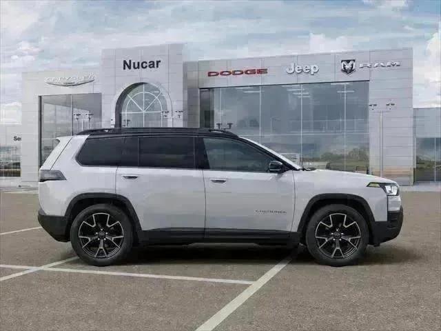 New 2026 Bright White Clear-Coat Exterior Paint Jeep Overland image 45