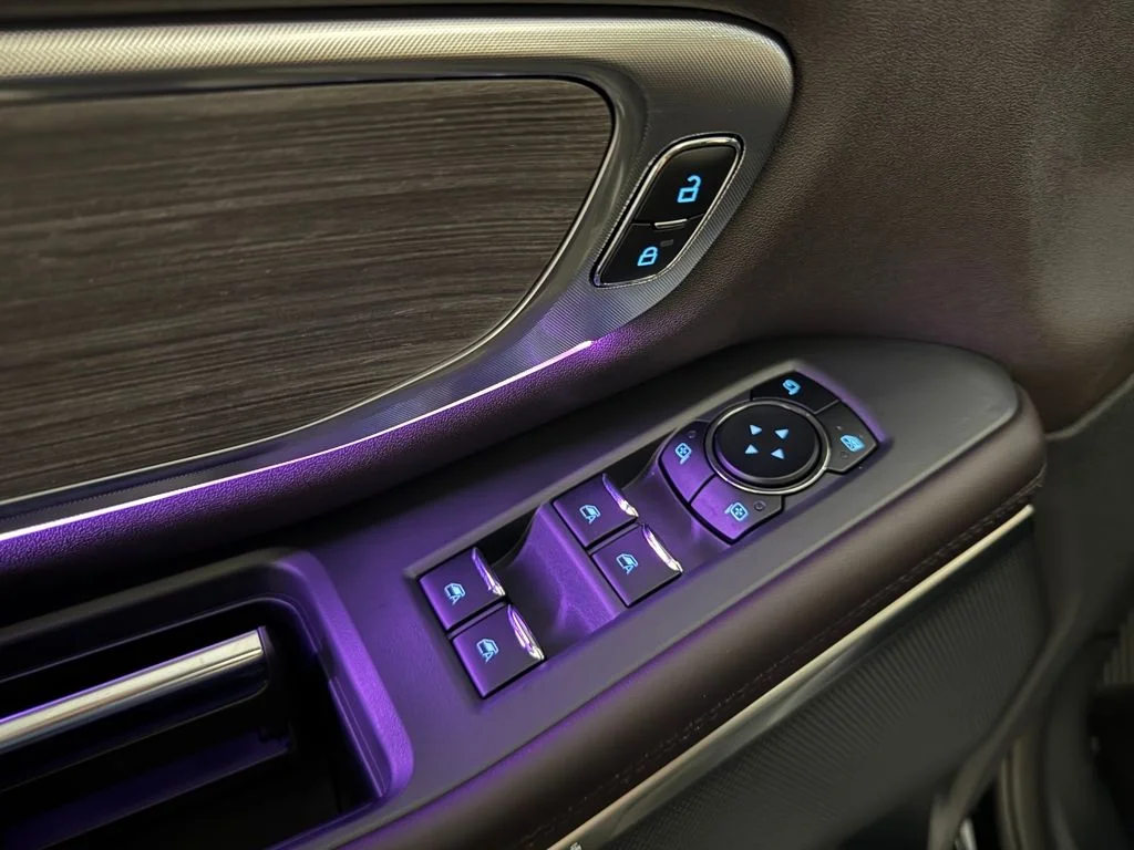 New 2026 Black Ford Platinum image 28