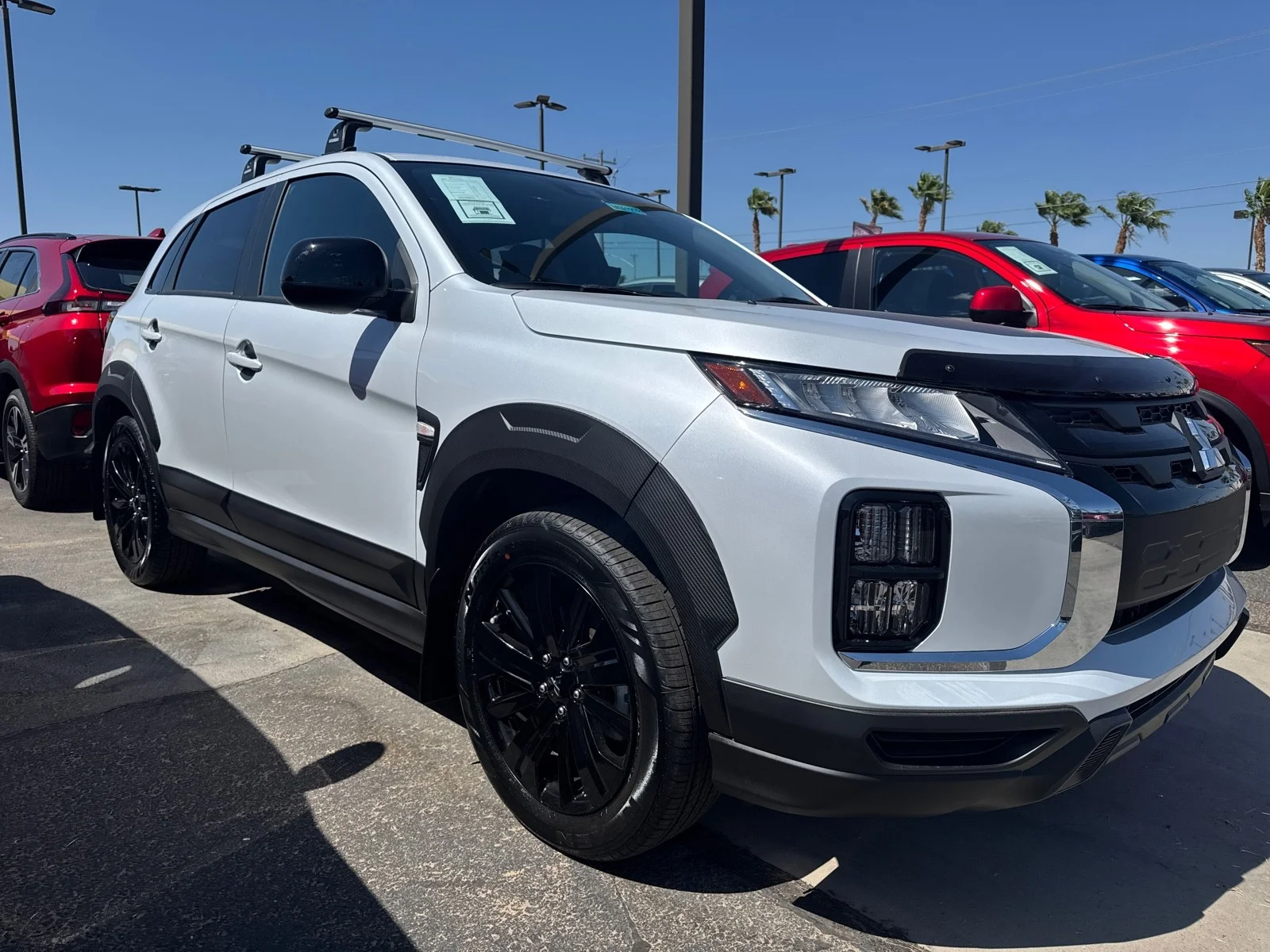 Used 2025 White Diamond Mitsubishi Trail Edition image 3
